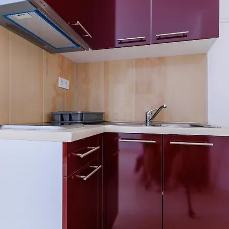 With Parking Space - 15440 شقة