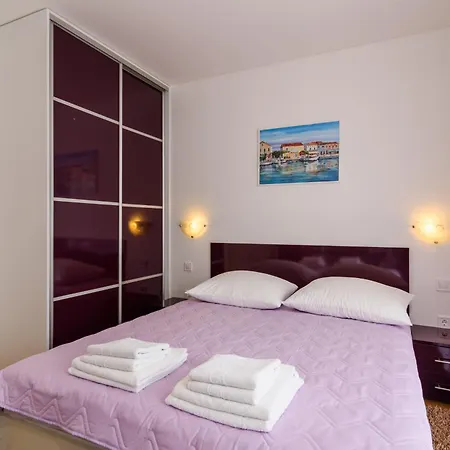 With Parking Space - 15440 شقة