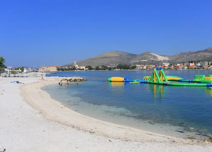 With Parking Space - 15440 Trogir