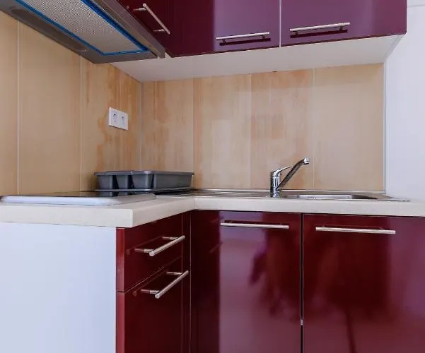 With Parking Space - 15440 Appartement