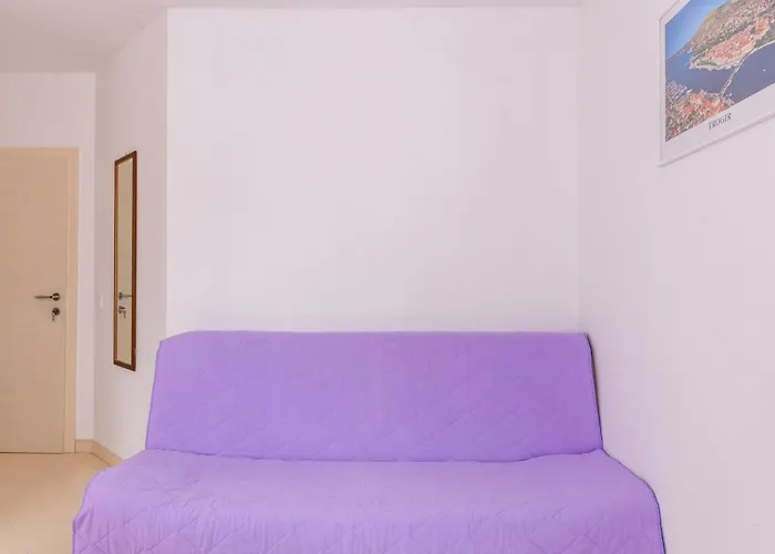 Appartement With Parking Space - 15440